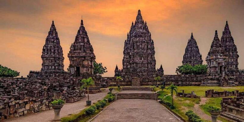 prambanan-temple-private-tour-from-semarang-port