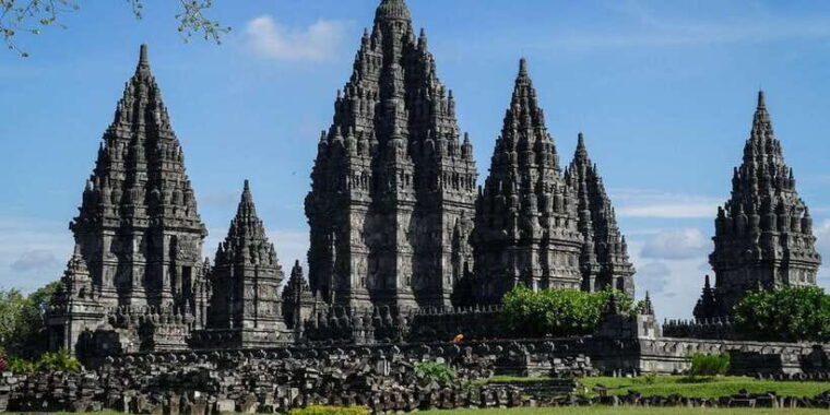 prambanan-temple-private-tour-from-semarang-port