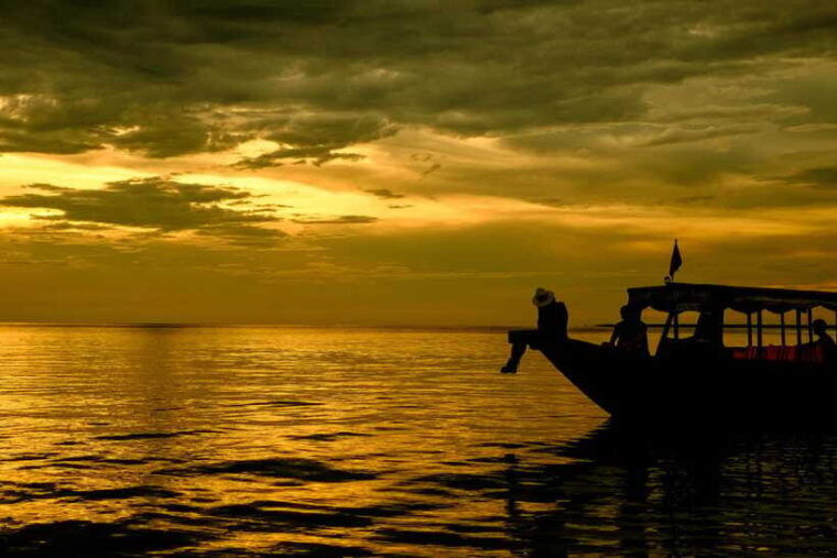 preah-vihear-and-koh-ker-temples-from-siem-reap-private-tour