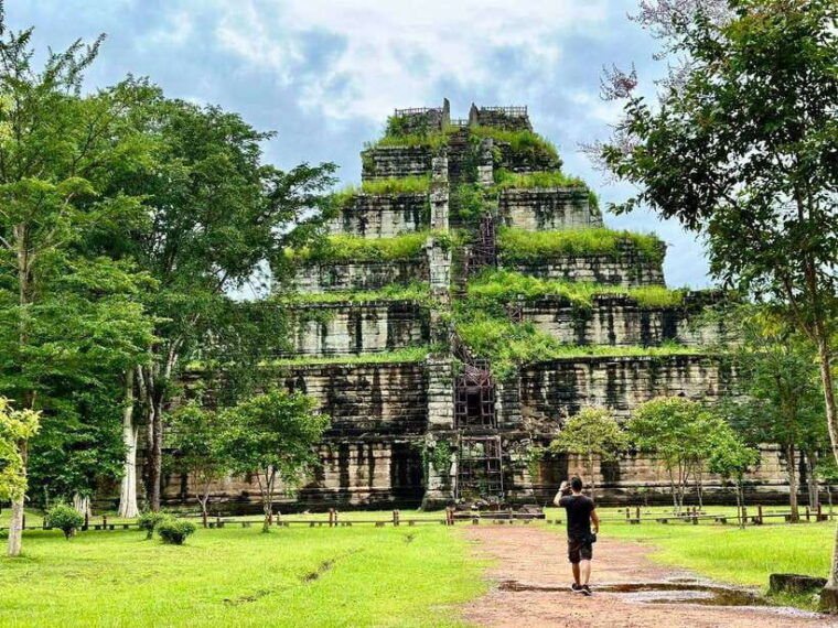 preah-vihear-full-day-preah-vihear-and-koh-ker-temple-tour