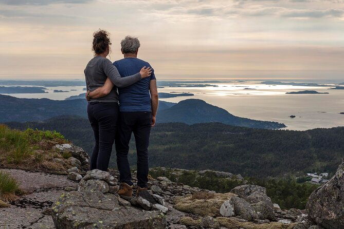 preikestolen-hidden-trail-hike-and-canoe-trip