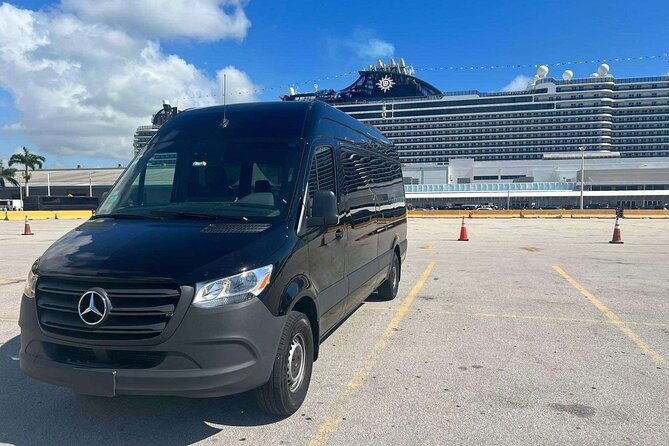 premier-limousine-miami-airport-hotel-port-transfers-in-lux-suv