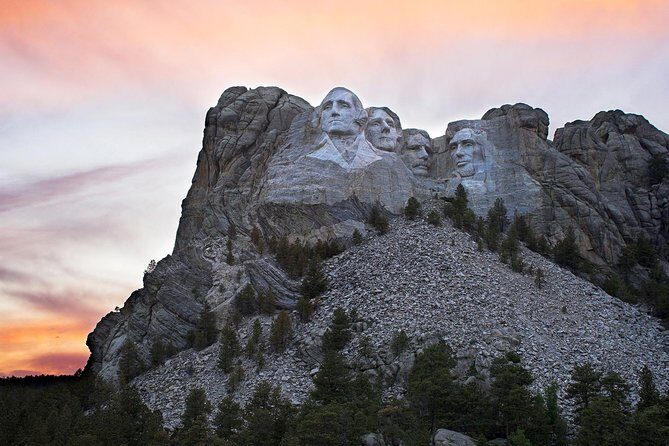 Premiere Private Black Hills Tour: Mt Rushmore, Crazy Horse & Custer State Park - A Detailed Look at the Premiere Private Black Hills Tour: Mt Rushmore, Crazy Horse & Custer State Park