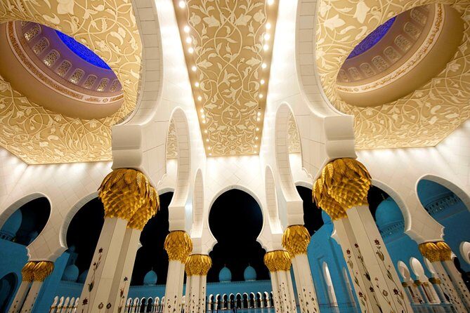 Premium Abu Dhabi Half Day Tour from Dubai - The Itinerary in Detail: What You’ll Experience