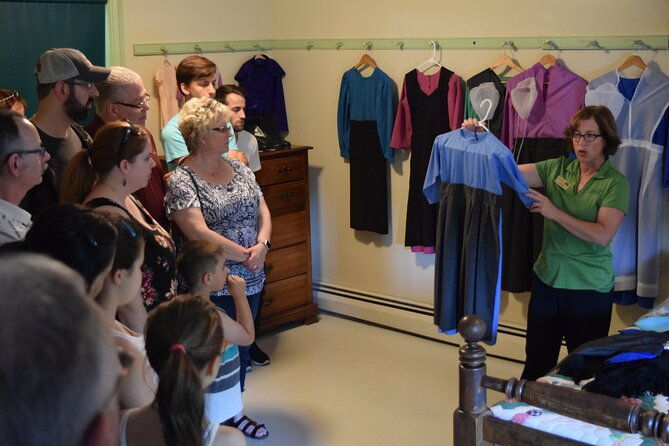premium-amish-country-tour-including-amish-farm-and-house