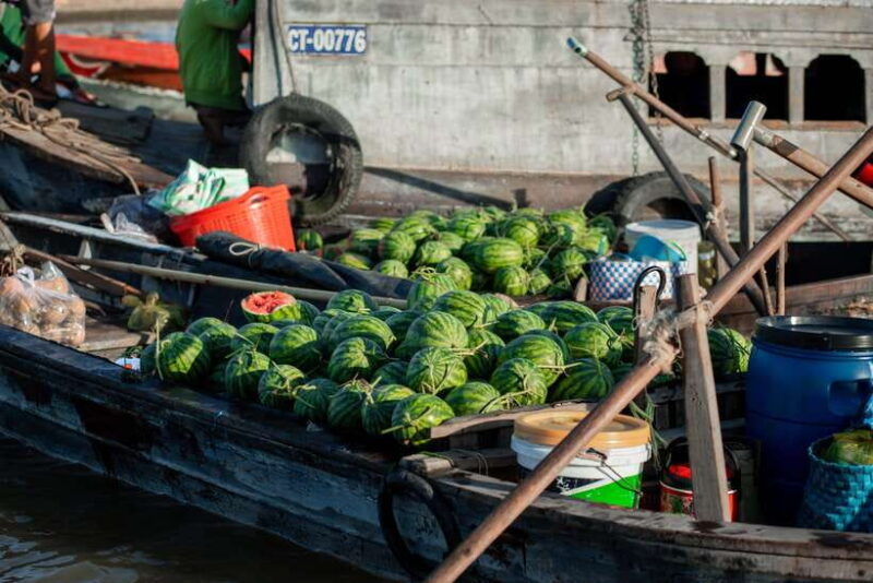 premium-can-tho-floating-market-and-rural-cycling-tour