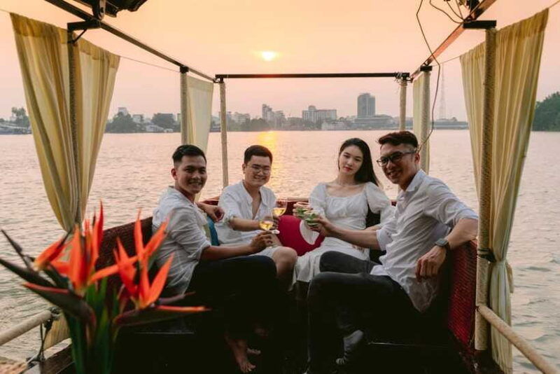 premium-can-tho-sunset-tour-romantic-mekong-in-twilight