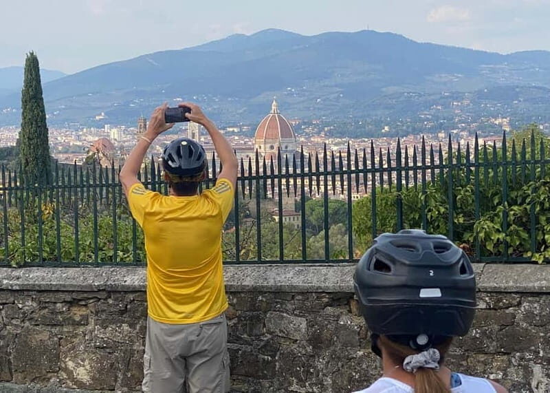 Premium Chianti E-Bike Tour, Food Wine Tasting + Photo shoot - Exploring Tuscany on Two Wheels