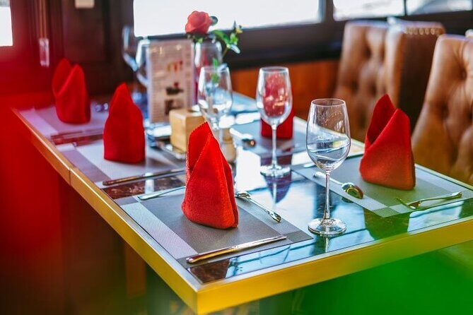 Premium Cruise Lan Ha Bay & Halong Bay Day Tour: All Inclusive - How This Tour Fits Into Your Hanoi Trip