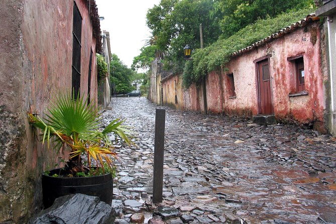 premium-day-tour-to-colonia-del-sacramento