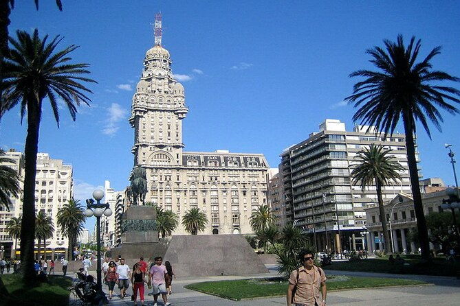 premium-day-tour-to-montevideo-from-buenos-aires