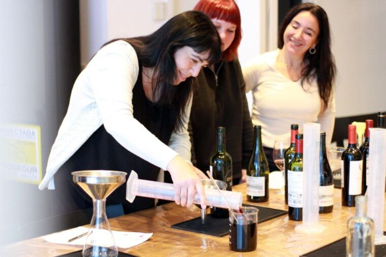 premium-empanadas-cooking-class-wine-tasting-experience