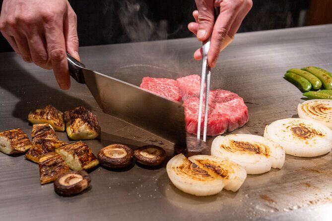 Premium Kobe Beef Experience and Sake Tasting Culinary Tour - Key Points