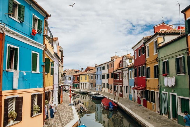 Premium Lagoon Excursion: Murano Glass, Burano & Lace Museum - Why This Tour Is Worth Considering
