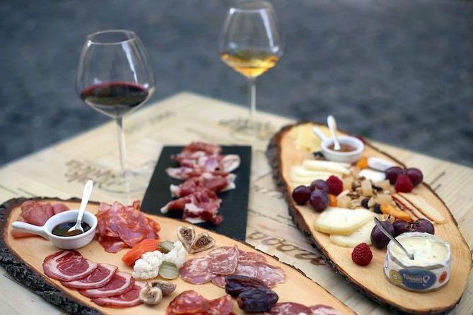 premium-lisbon-wine-and-tapas-tasting