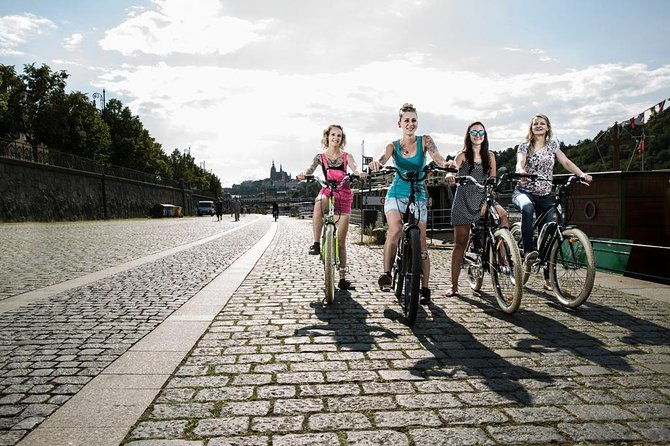 premium-quality-private-e-bike-tours-in-prague