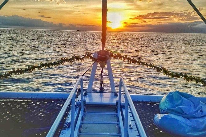 premium-sunset-dinner-cruise-from-kaanapali-beach