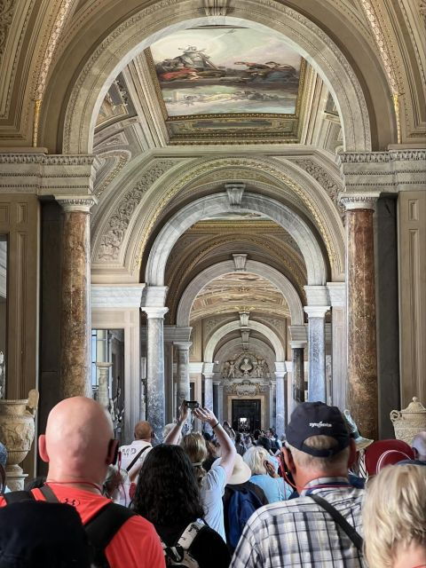 premium-tour-of-vatican-museums-sistine-chapel-basilica