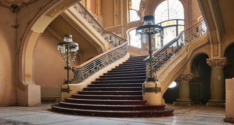 PREMIUM TOUR SMALL GROUP Bucharest - Day Trip to Constanta - Starting Point and Transportation