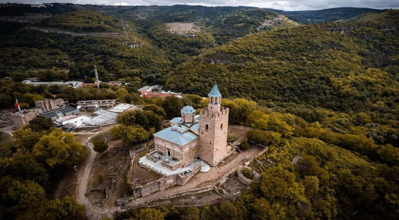 PREMIUM TOUR SMALL GROUP Bucharest DayTrip to Veliko Tarnovo - Key Points