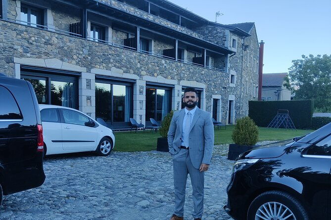 premium-transfer-from-to-airport-and-port