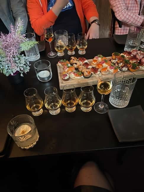 Premium Whiskey Masterclass & Delicious Snacks - The Atmosphere and Venue