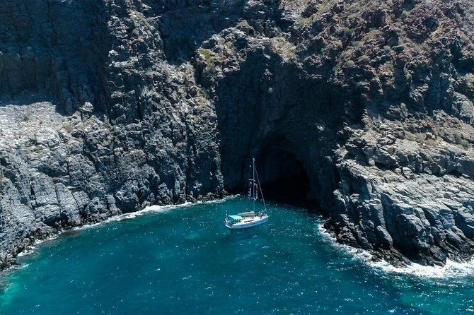 premium-yacht-private-charter-2