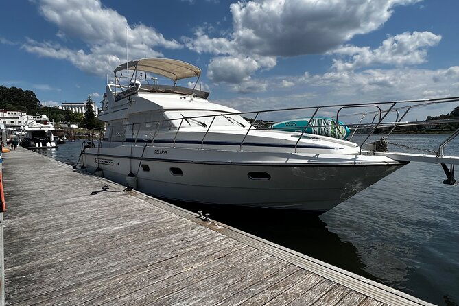 premium-yacht-tour-on-the-douro-2