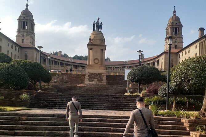 Pretoria and cullinan mine day tour(surface tour) - Transport and Comfort