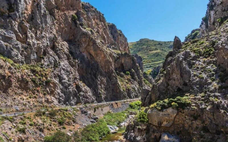 Preveli from Heraklion: Exotic Beach & Palm Forest, PickUp - FAQ