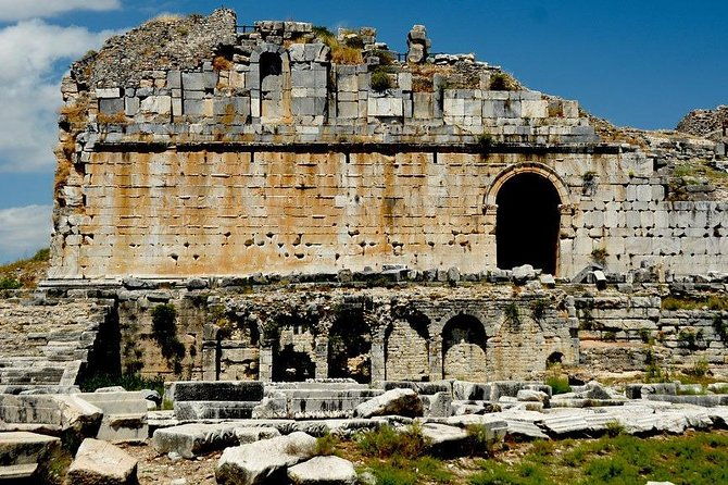 priene-miletos-didyma-pmd-tour-from-kusadasi-port-hotels-2