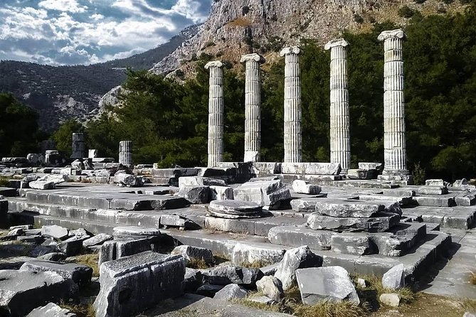 priene-miletos-didyma-pmd-tour-from-kusadasi-port-hotels-2