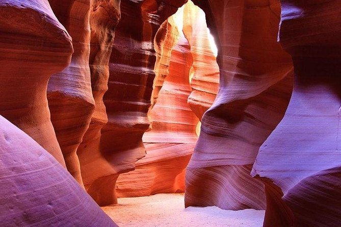 prime-time-upper-or-lower-antelope-canyon-day-tour-with-lunch