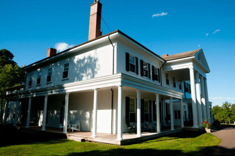 prince-edward-island-small-group-charlottetown-walking-tour