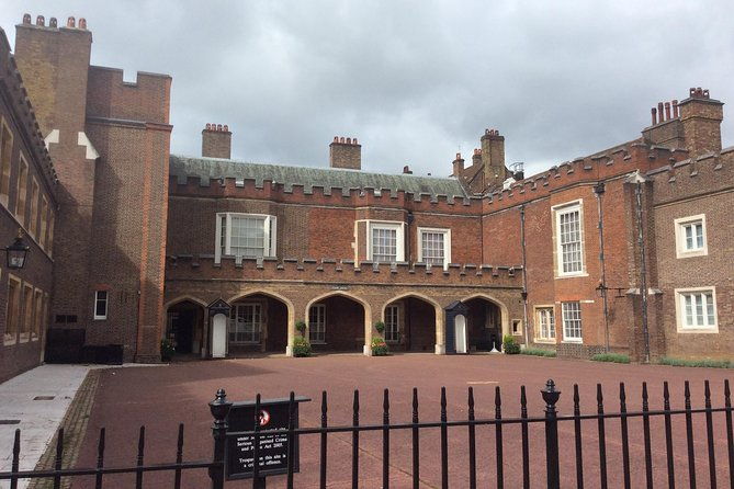 princess-diana-private-walking-tour-of-london