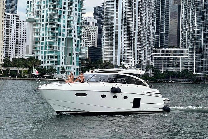 princess-yacht-miami-water-experience
