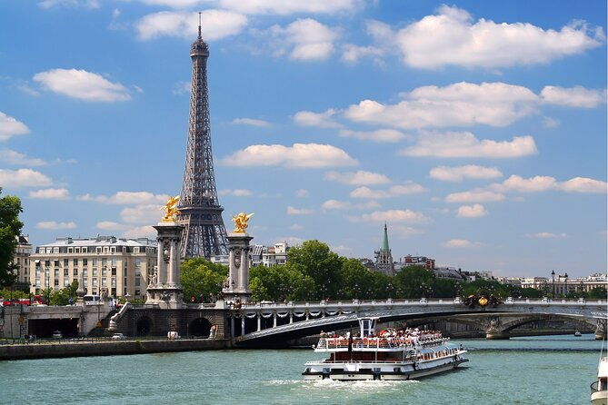 priority-pass-to-arc-de-triomphe-rooftop-seine-cruise