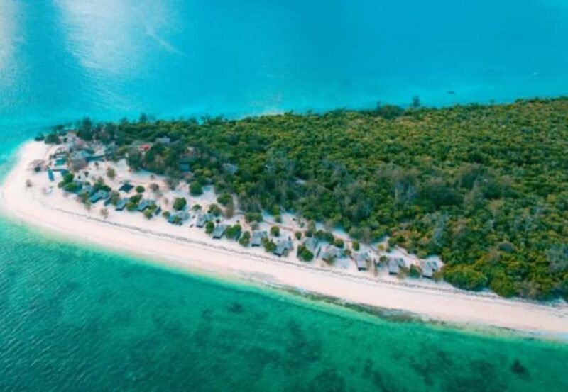 Prison Island Tour  History, Nature & Giant Tortoises! - Key Points