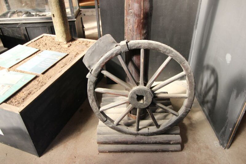 prisons-palace-maleficia-inquistion-torture-tools