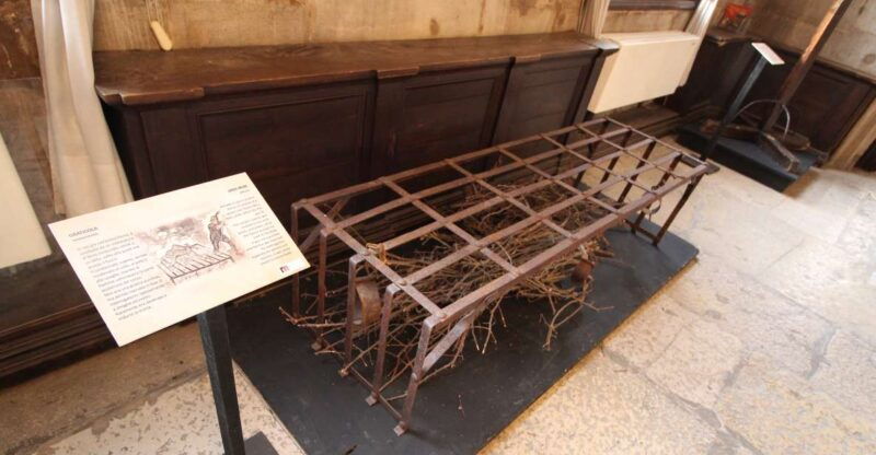 prisons-palace-maleficia-inquistion-torture-tools