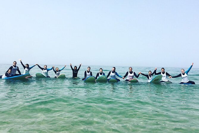 priv-half-day-surf_full-gear-round-round-trip-transport_lisbon