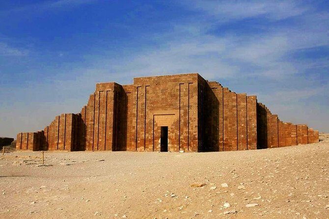 Privat 8 hours Day Tour to Giza Pyramids, Sakkara and Memphis - What Could Be Better?