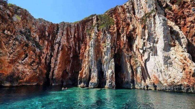 privat-hvar-south-shore-and-pakleni-islands-experience