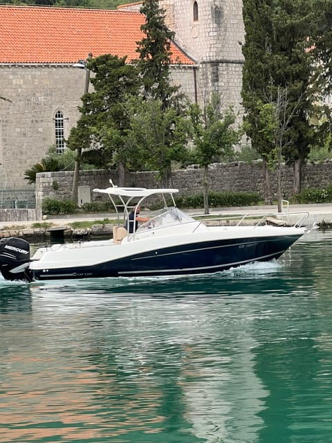 privat-hvar-south-shore-and-pakleni-islands-experience