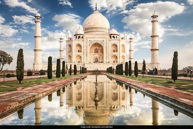Private : 02 Days of Taj Mahal Agra Tour From Delhi - The Guides & Their Impact