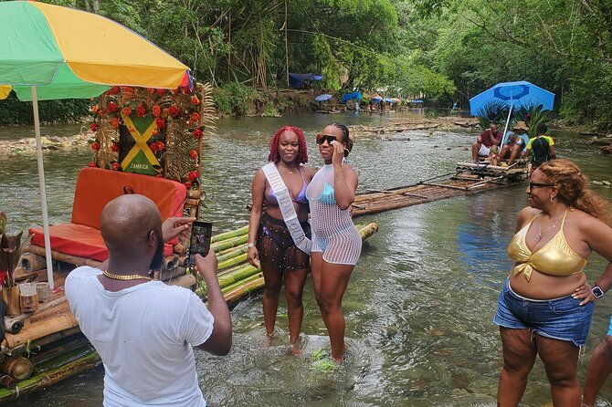 private-1-hour-rafting-in-montego-bay