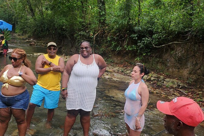 private-1-hour-rafting-in-montego-bay