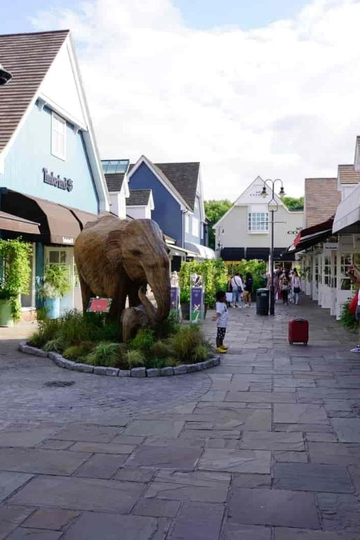 private-10-hour-day-tour-oxford-bicester-village
