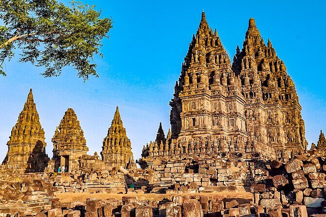 Private 11-Day Family Tour to Indonesia Heritage, Volcano & Beach - FAQ