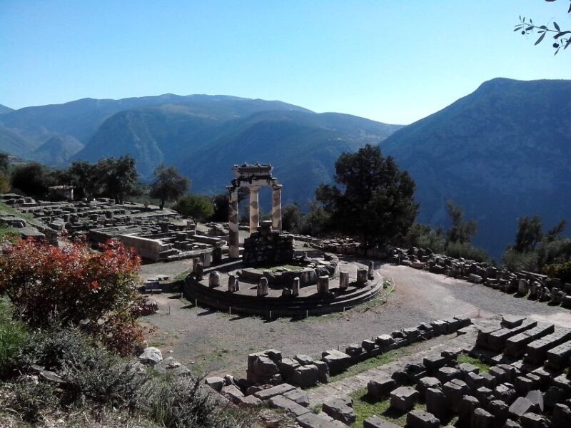 Private 2-Day Tour to Delphi, Meteora & Thermopylae - FAQ